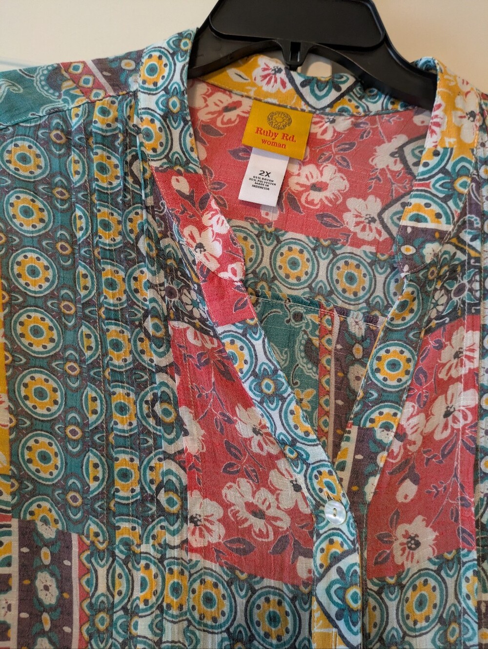 Ruby Rd Button Up Front V Neck Patchwork Top - Picture 3 of 5